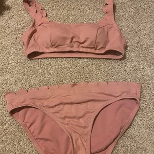 Cute 2 peice bathing suit